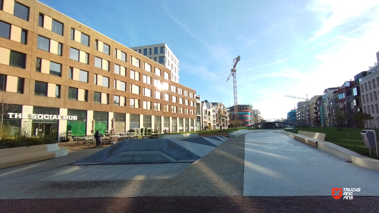 Stationsplein skatespot